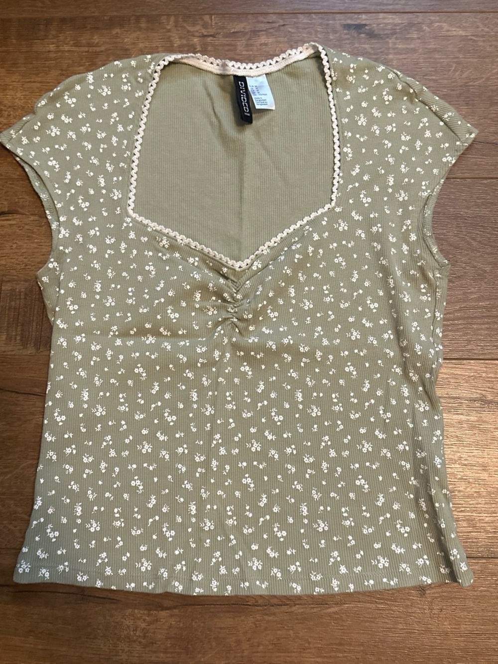 H&M Olive Green Floral Lace-TrimTop